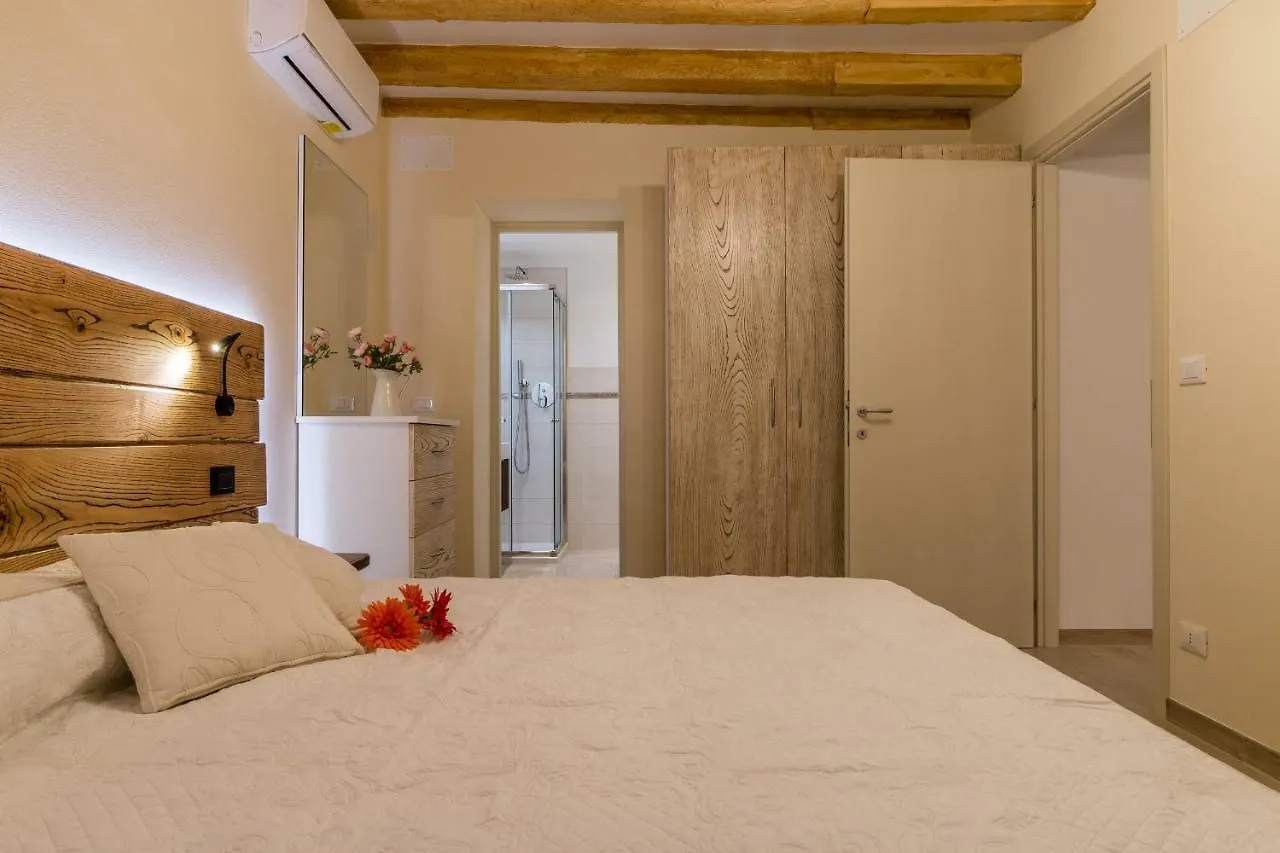 Apartment Bragora 3524 Between San Marco And Biennale Venice